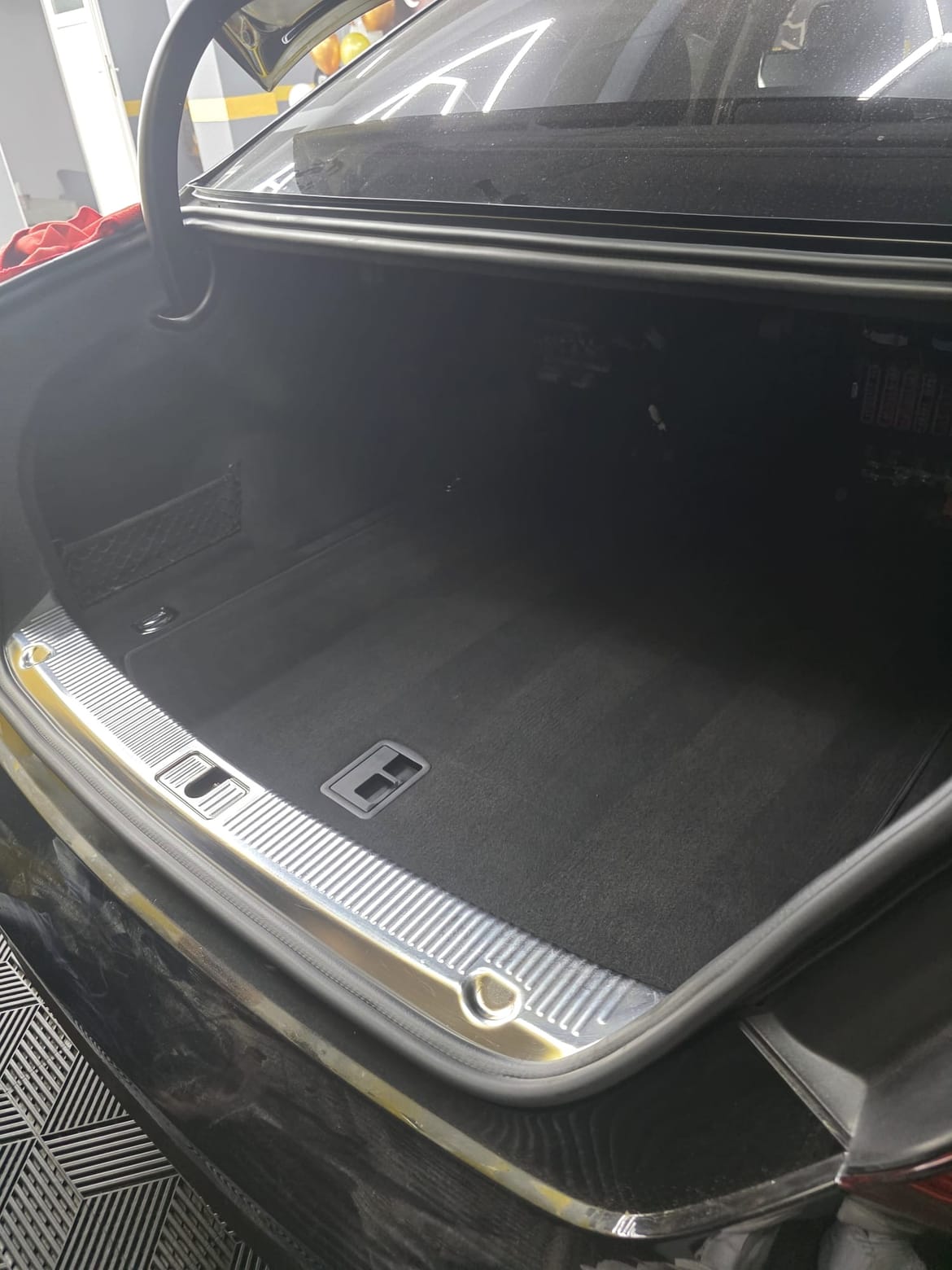 Interior Audi Q7 curățat în atelierul Răzvan Detailing din Brașov